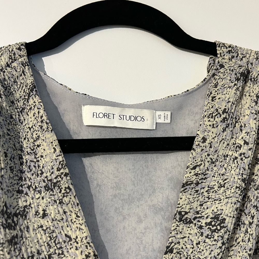 FLORET STUDIOS Mini Dress - Picture 7 of 11